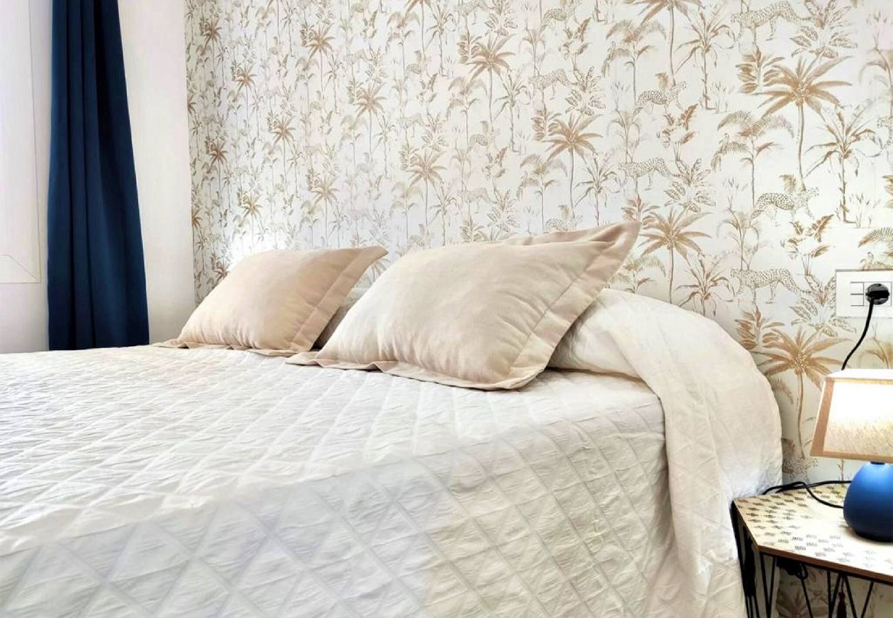 Apartamento en San Miguel de Abona - GOLD SAND, Huge Terrace, Fast Wi-Fi, Sat TV 