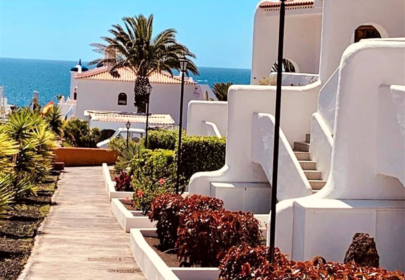 Apartamento en San Miguel de Abona - GOLD SAND, Huge Terrace, Fast Wi-Fi, Sat TV 