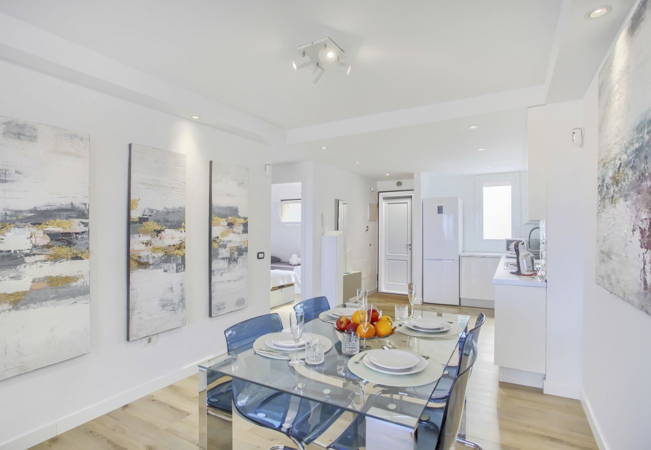 Apartamento en Costa Adeje - The Penthouse, Fabulous Sunset, Heated Pool, Fiber