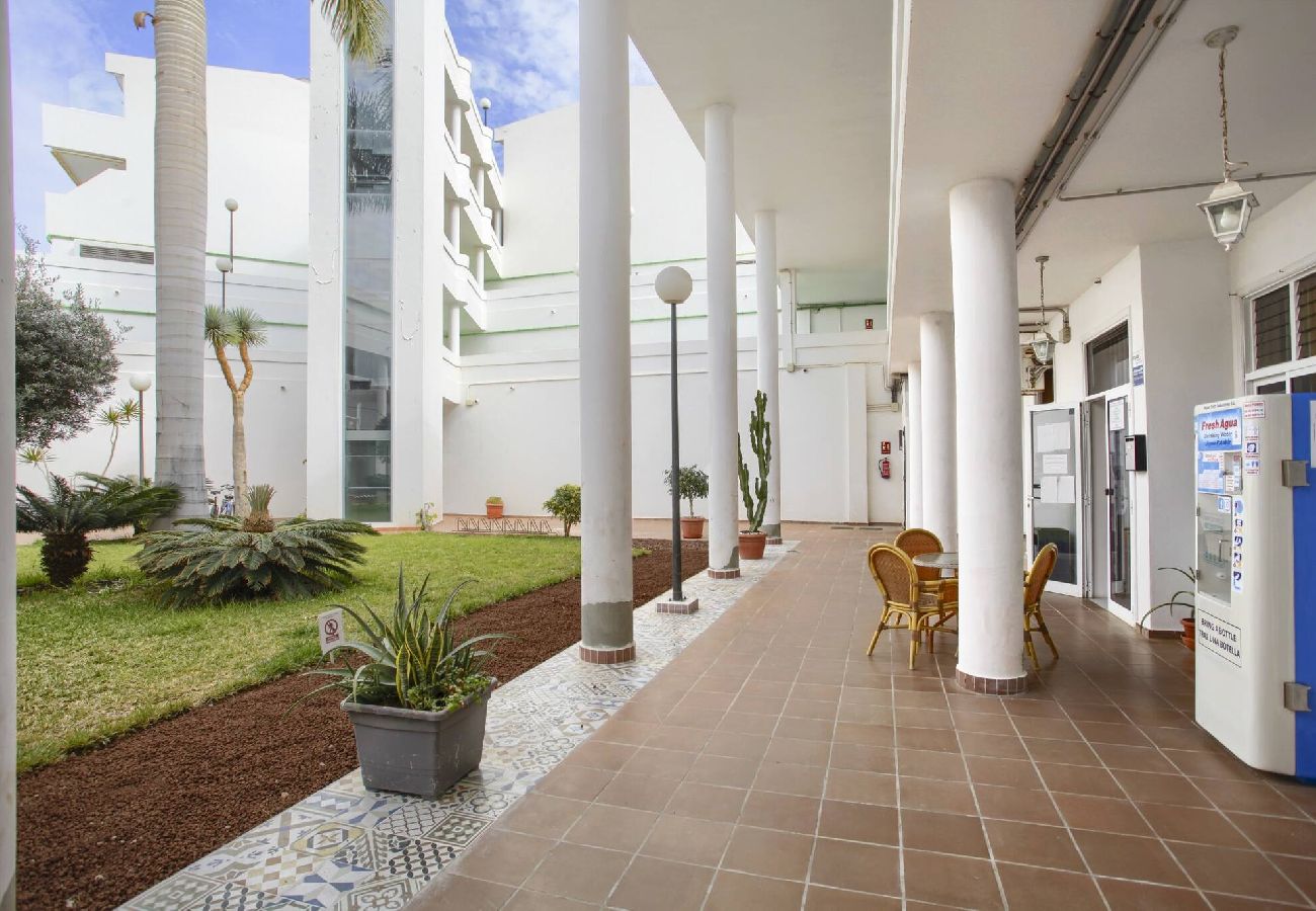 Apartamento en Costa Adeje - CASA DEL SOL, Beautiful Terrace, Fast Wi-Fi, Pool 