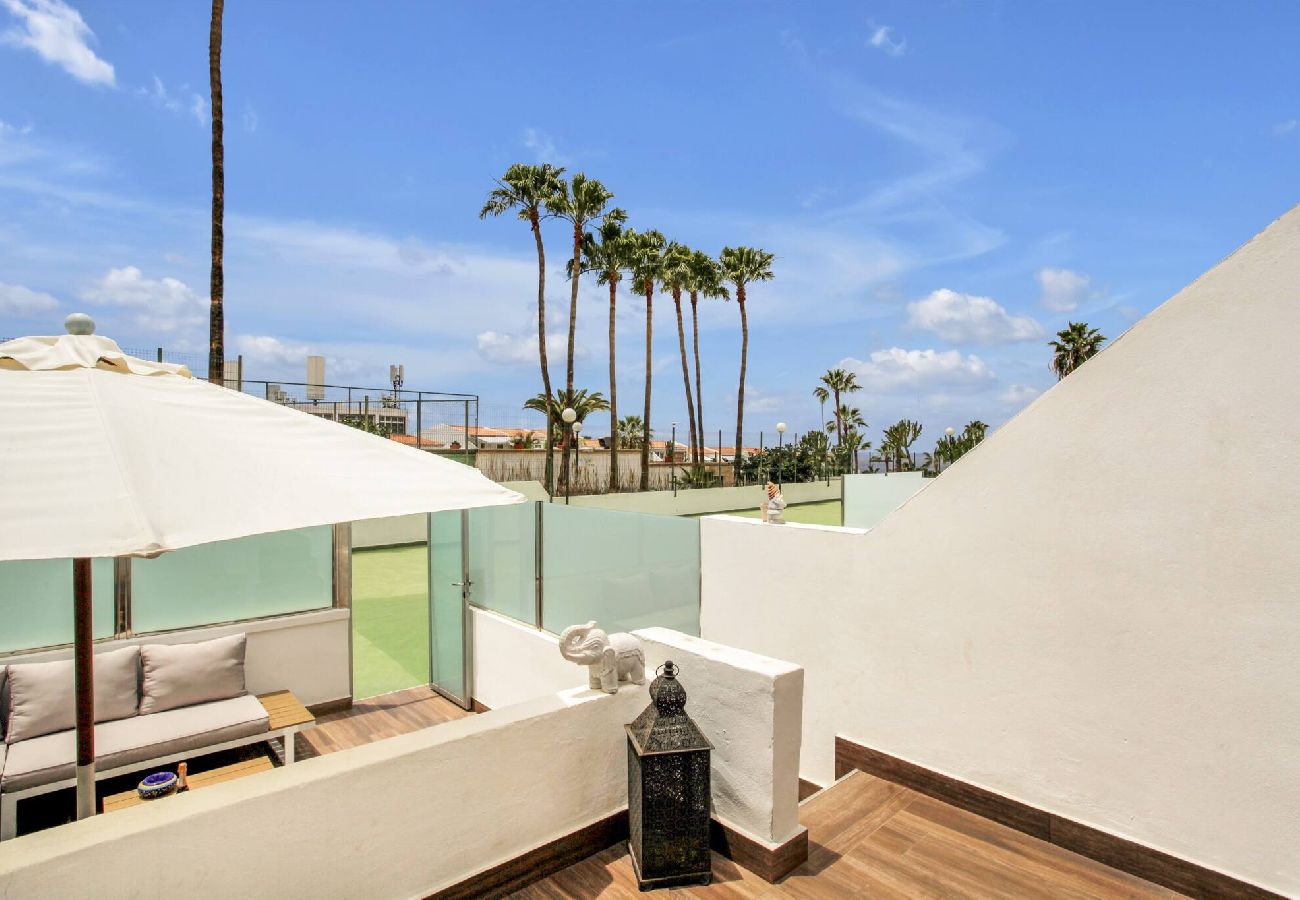 Apartamento en Costa Adeje - CASA DEL SOL, Beautiful Terrace, Fast Wi-Fi, Pool 