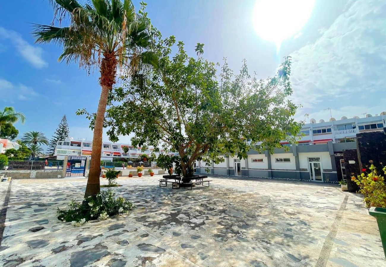 Apartamento en Costa del Silencio - Happy Days, Central, Terrace, Fast Internet, Pool 