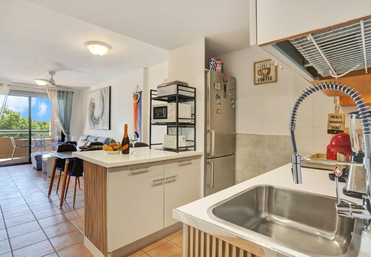 Apartamento en Costa Adeje - The Paradise, Beautiful Swimming Pool, Parking 