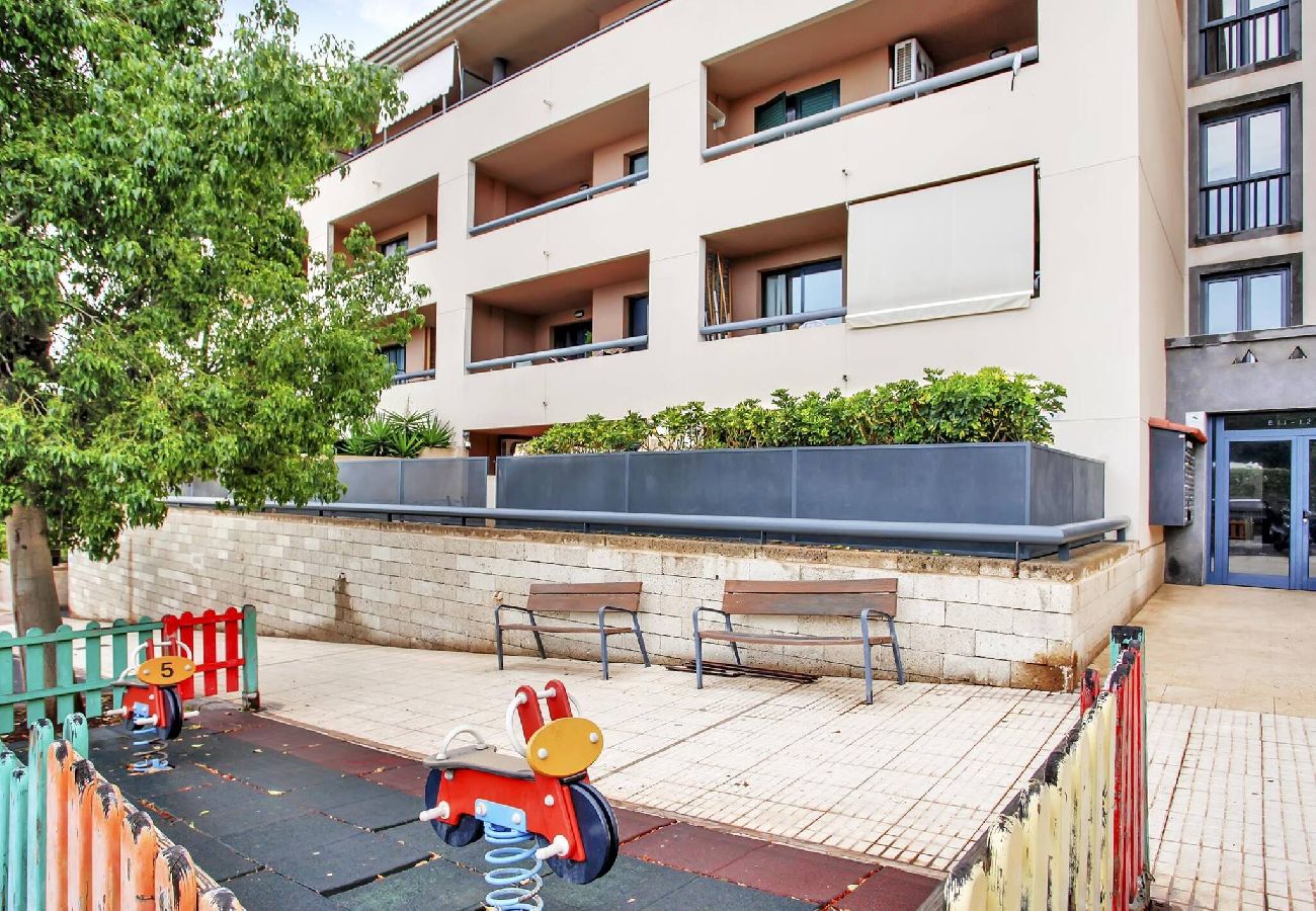 Apartamento en Costa Adeje - The Paradise, Beautiful Swimming Pool, Parking 
