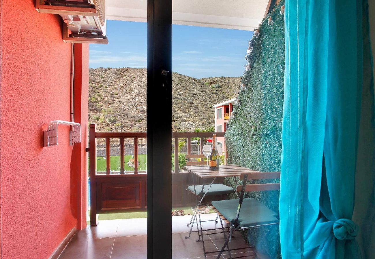Apartamento en Palm - Mar - Nice Mocan, Garage, Pool, Fiber, Padel, A/C 