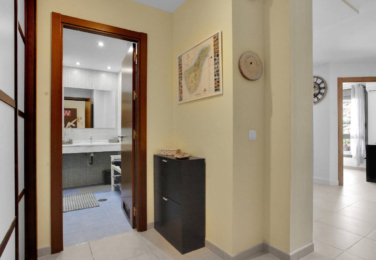 Apartamento en Palm - Mar - Nice Mocan, Garage, Pool, Fiber, Padel, A/C 