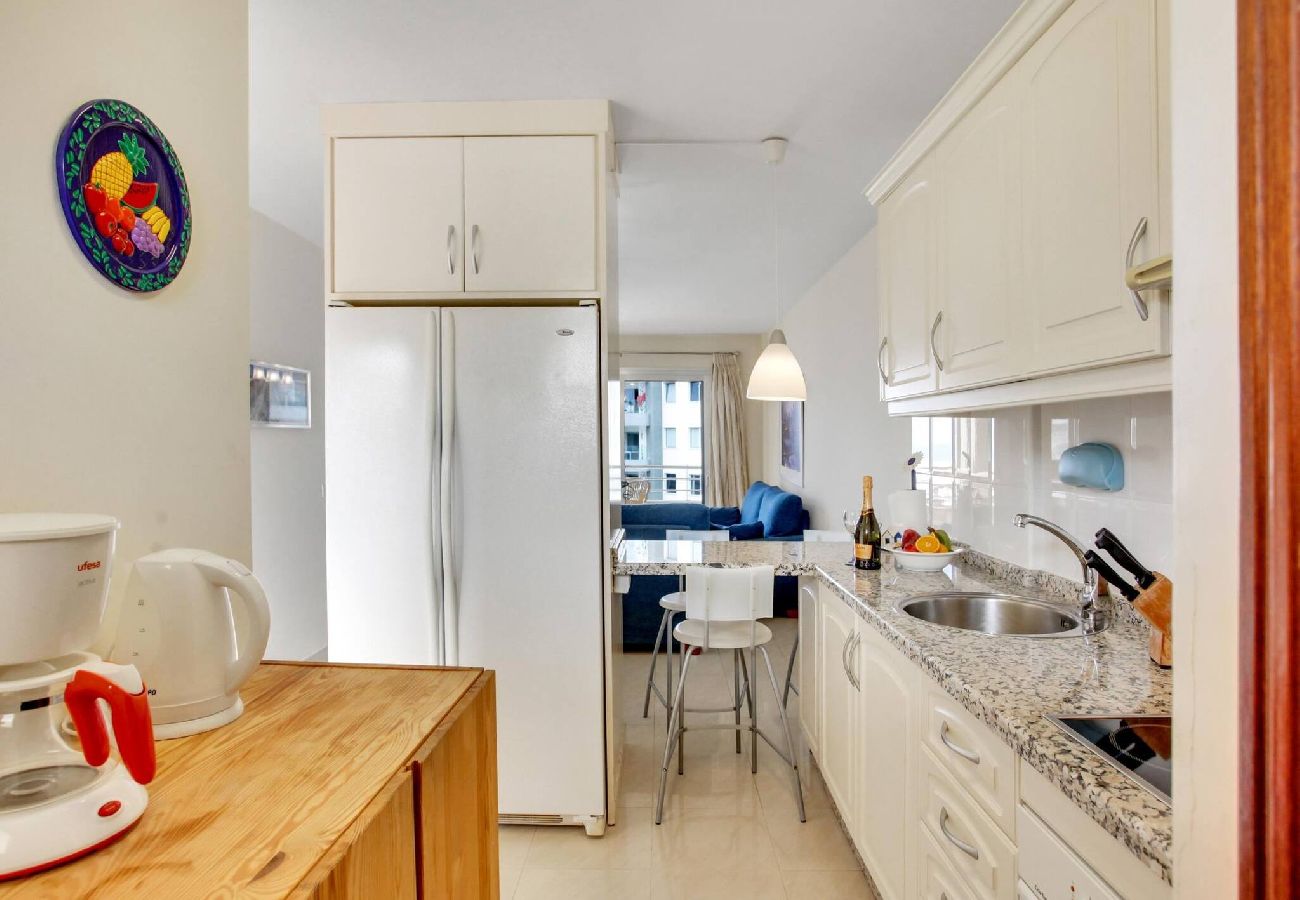 Apartamento en Costa Adeje - El Sol del Sur, Ocean View, 2 Pool, Fiber 