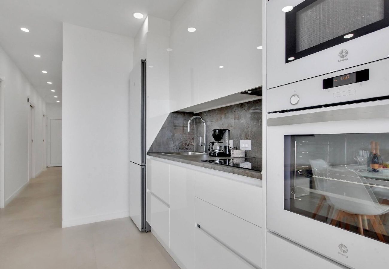 Apartamento en Arona - Casa Marinita, Penthouse By The Sea 