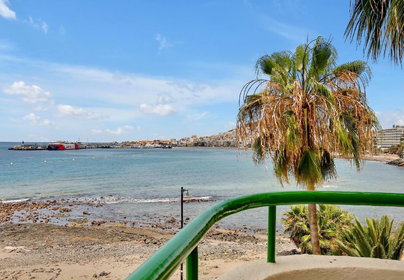 Apartamento en Arona - Casa Marinita, Penthouse By The Sea 