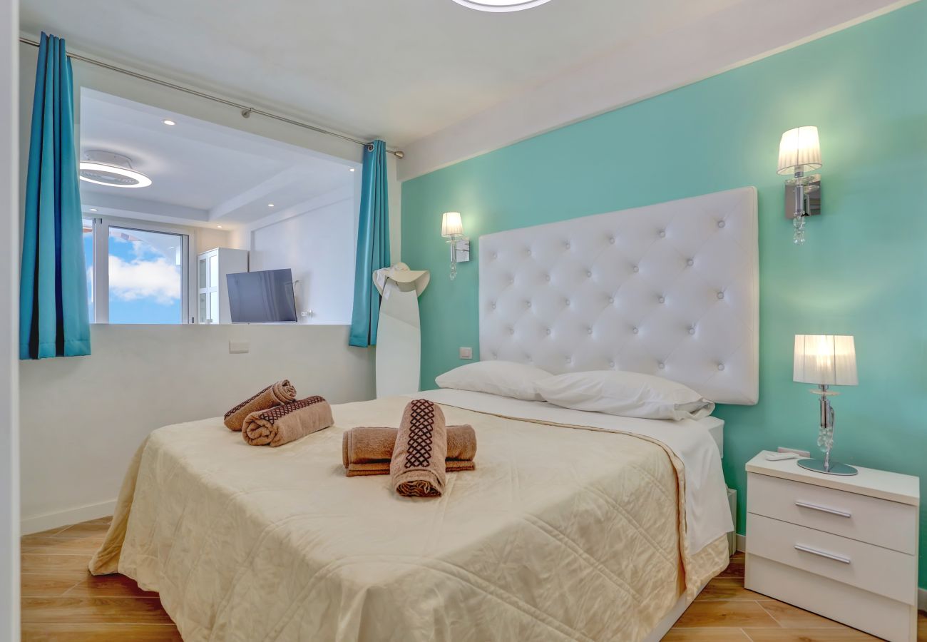 Apartamento en Palm - Mar - Tiffany Breeze Apartment, Wonderful Ocean View