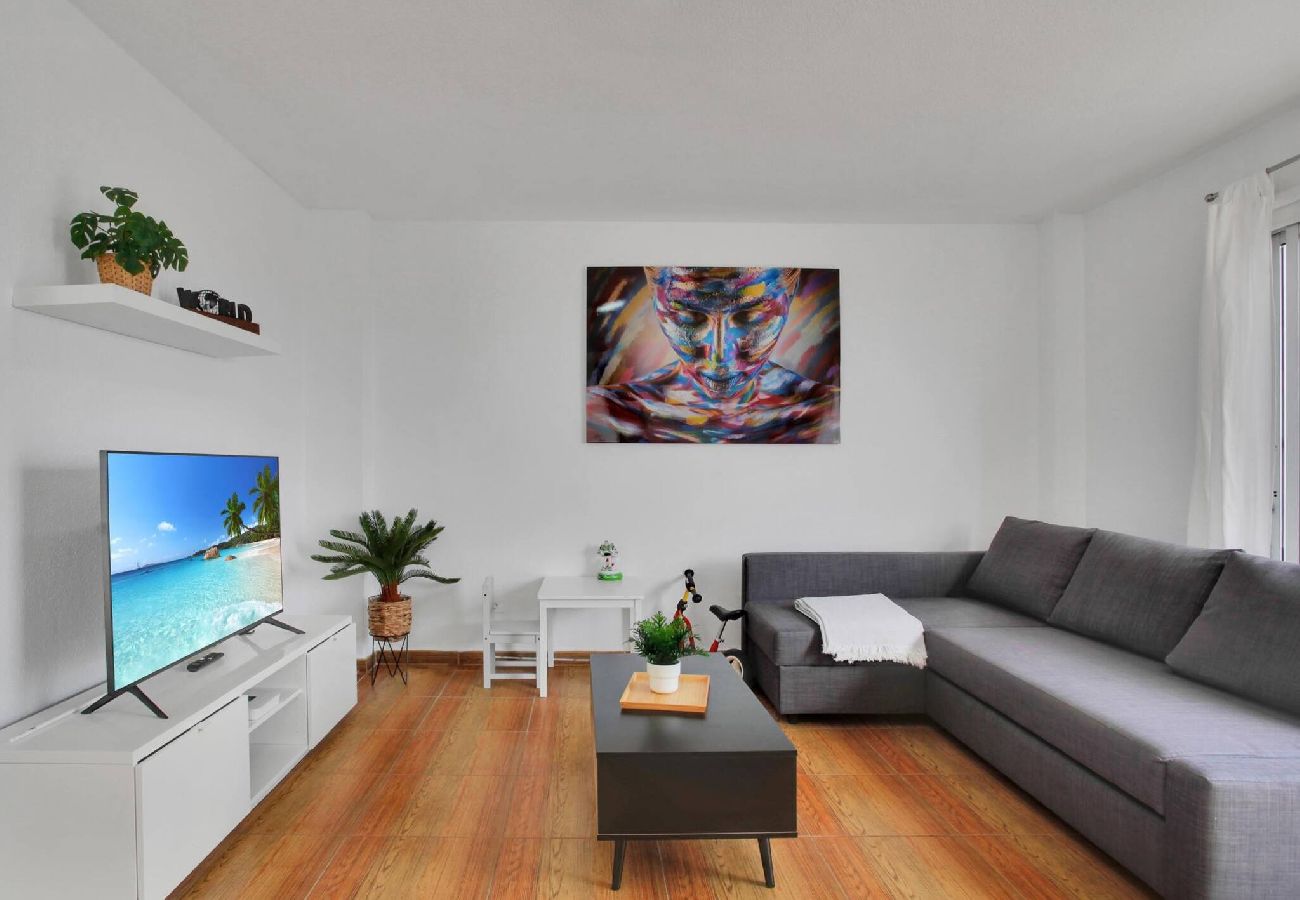 Apartamento en Adeje - MonteMarAdeje new 2 bedroom apartment city Center 