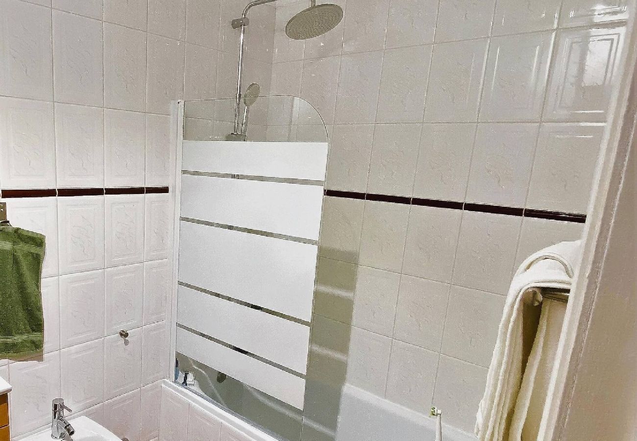 Apartamento en Adeje - MonteMarAdeje new 2 bedroom apartment city Center 