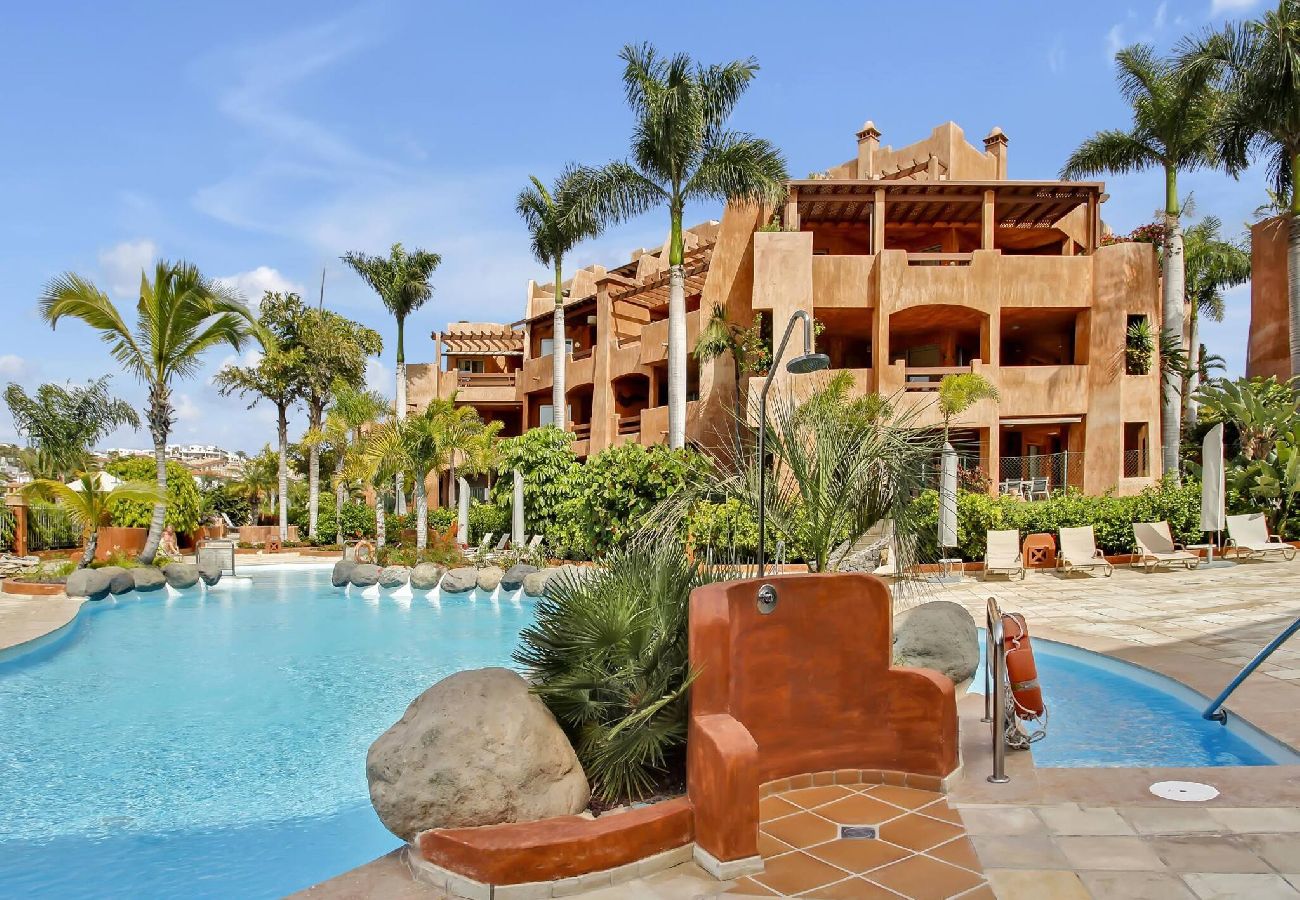Apartamento en Arona - Exclusive Holidays, Elegant, 2 Swimming Pool 