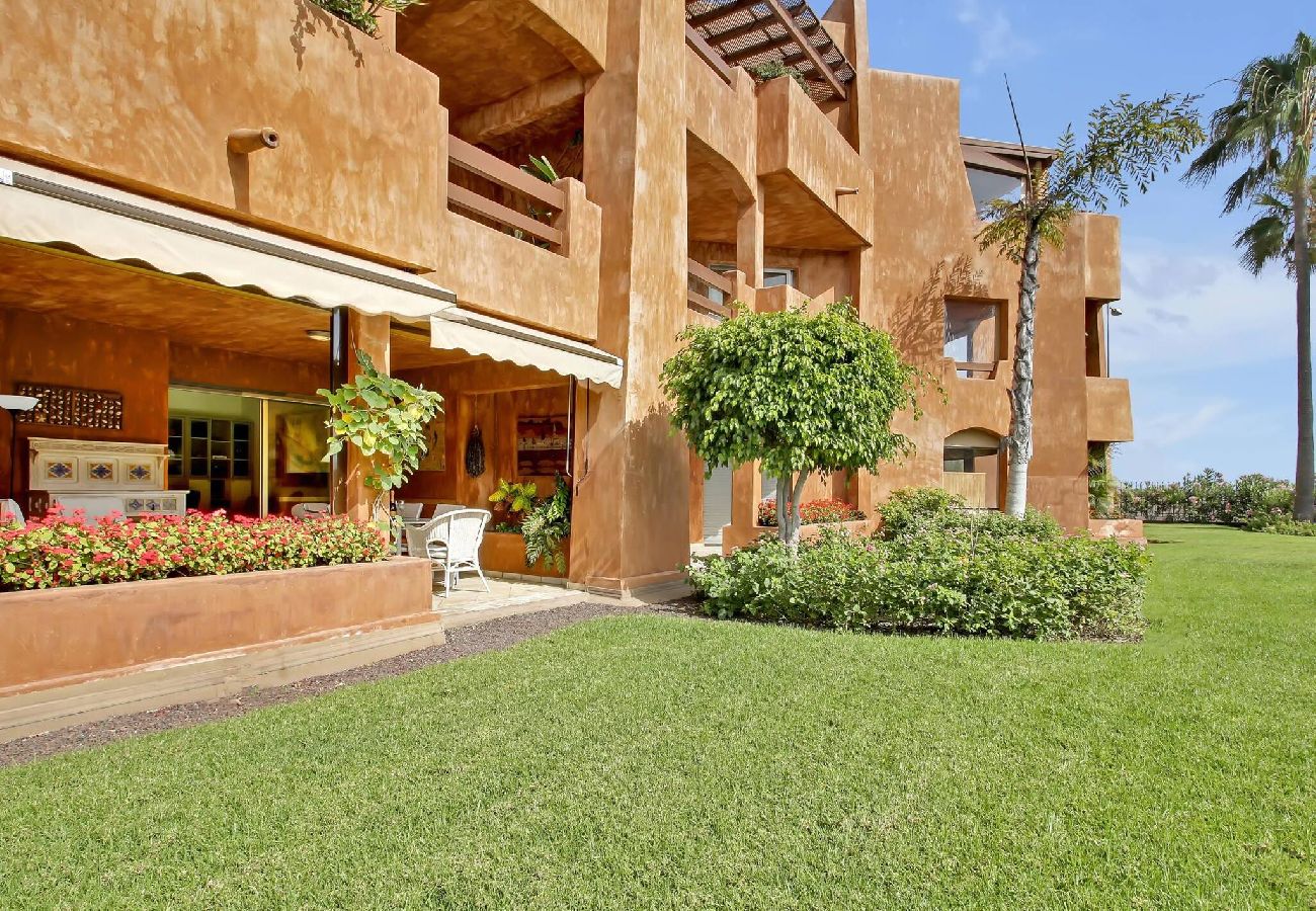 Apartamento en Arona - Exclusive Holidays, Elegant, 2 Swimming Pool 