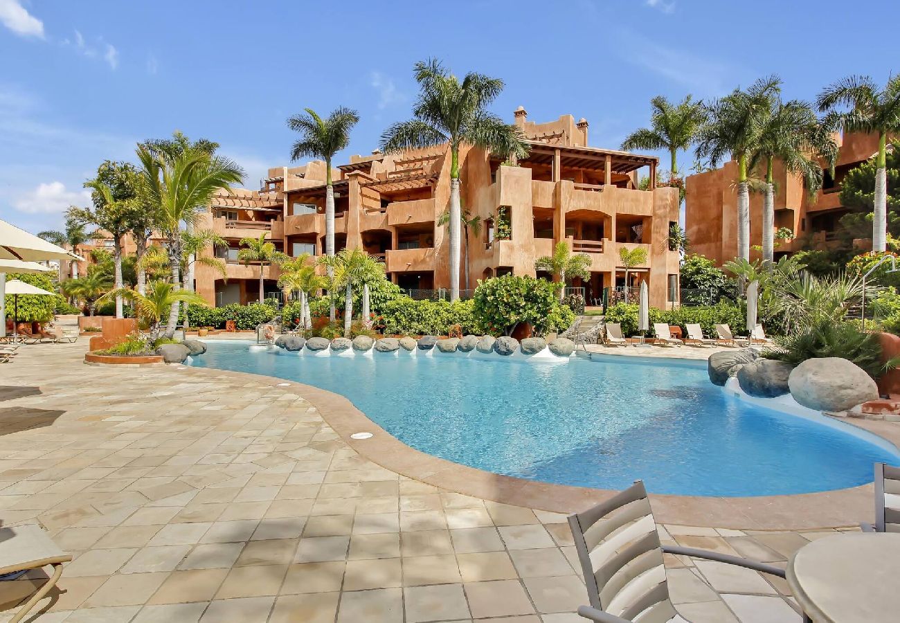 Apartamento en Arona - Exclusive Holidays, Elegant, 2 Swimming Pool 