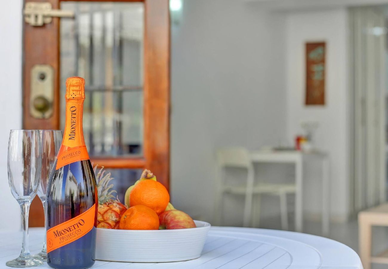 Estudio en Los Cristianos - Relaxing Studio Los Cristianos,AirCon, Heated Pool 