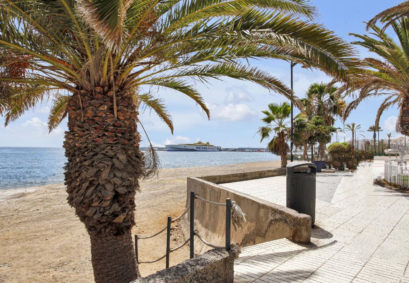 Estudio en Los Cristianos - Relaxing Studio Los Cristianos,AirCon, Heated Pool 