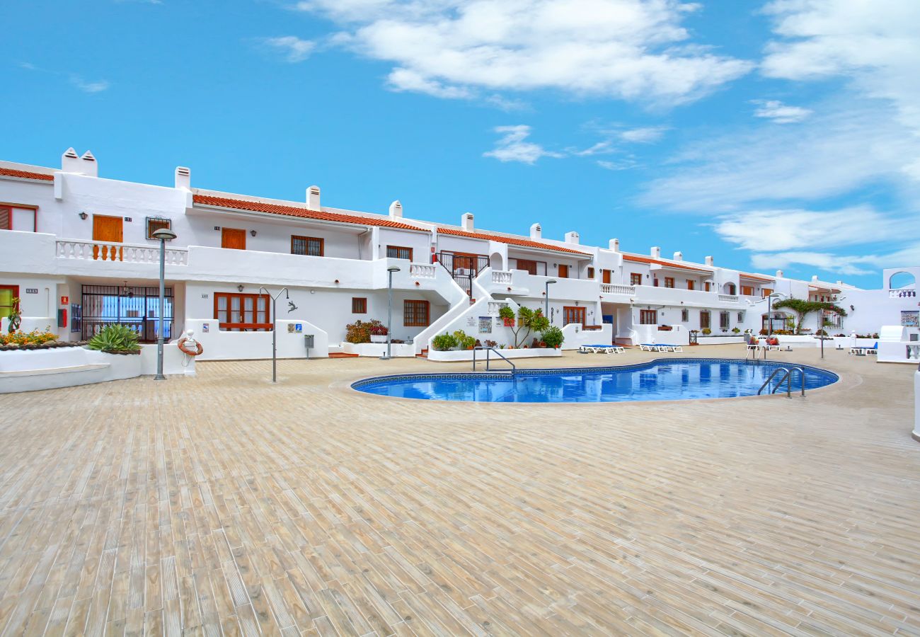 Estudio en Los Cristianos - Relaxing Studio Los Cristianos,AirCon, Heated Pool 