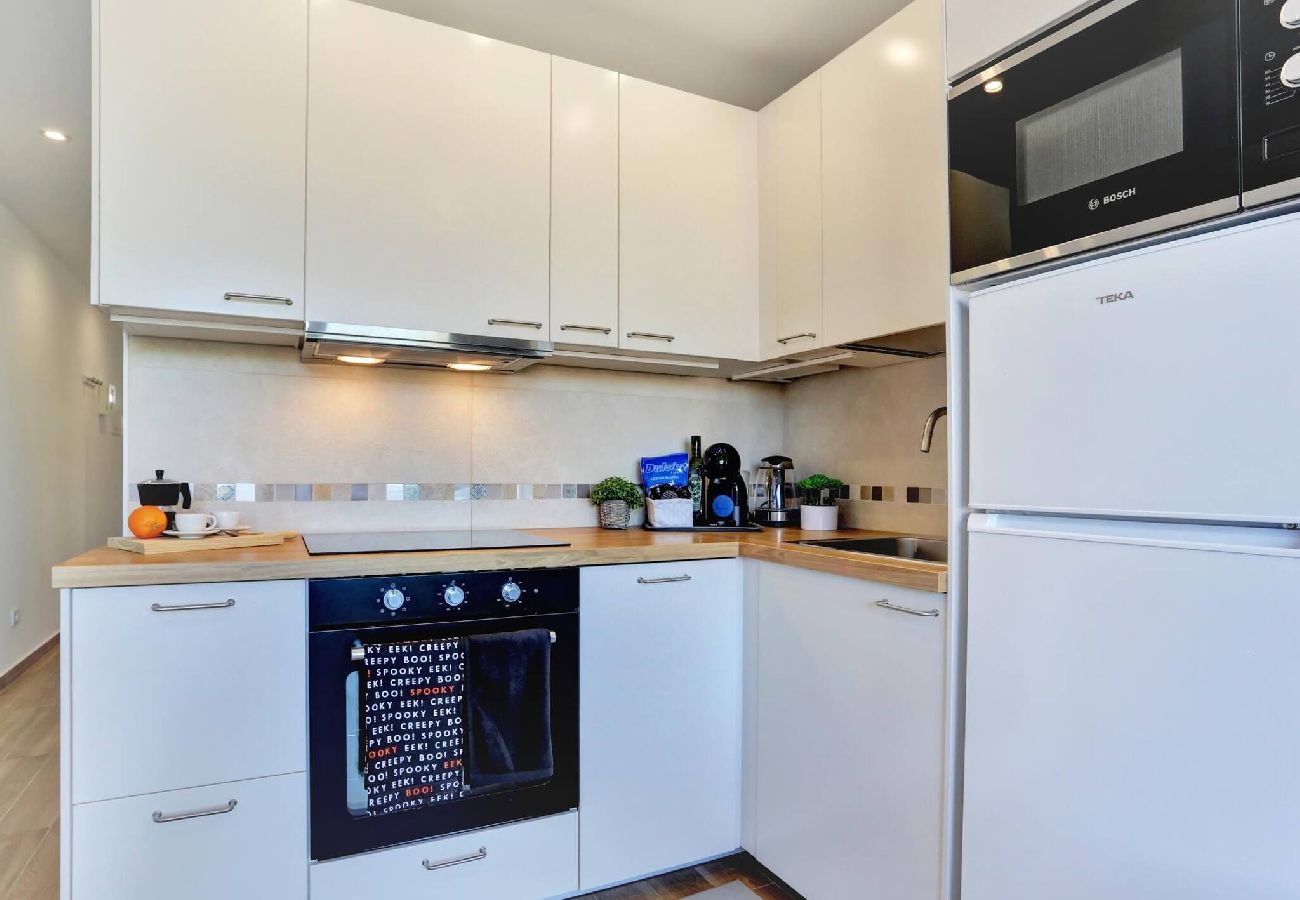 Apartamento en Costa del Silencio - Beautiful Days, Air Con, Terrace, Fast Internet 