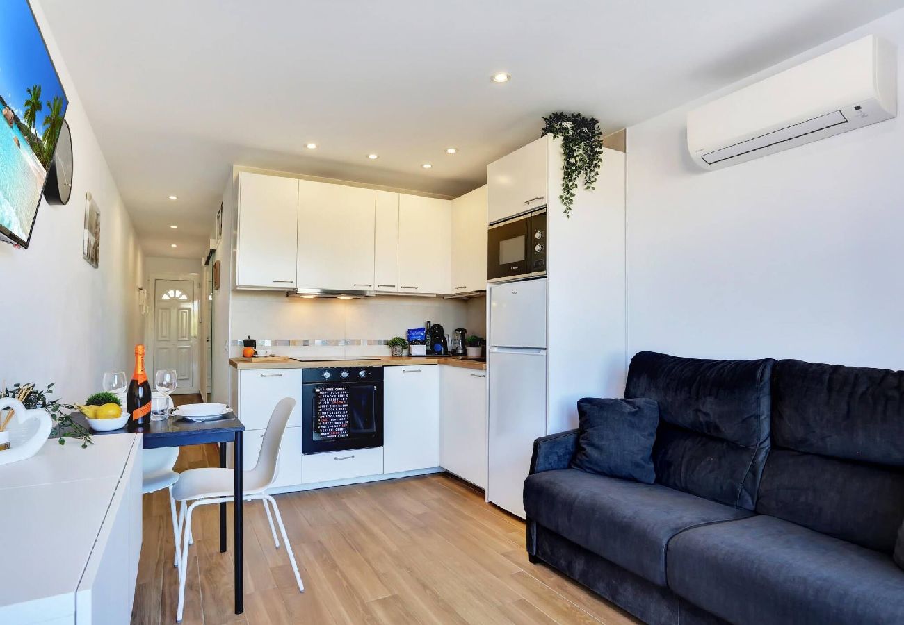 Apartamento en Costa del Silencio - Beautiful Days, Air Con, Terrace, Fast Internet 
