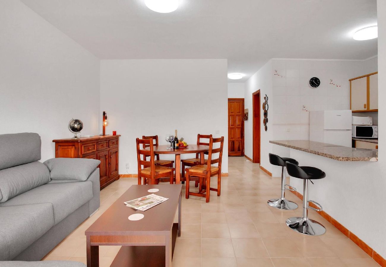 Apartamento en Arona - Superb Flat, Terrace 20m, 2Rooms, Pool, Wi Fi 