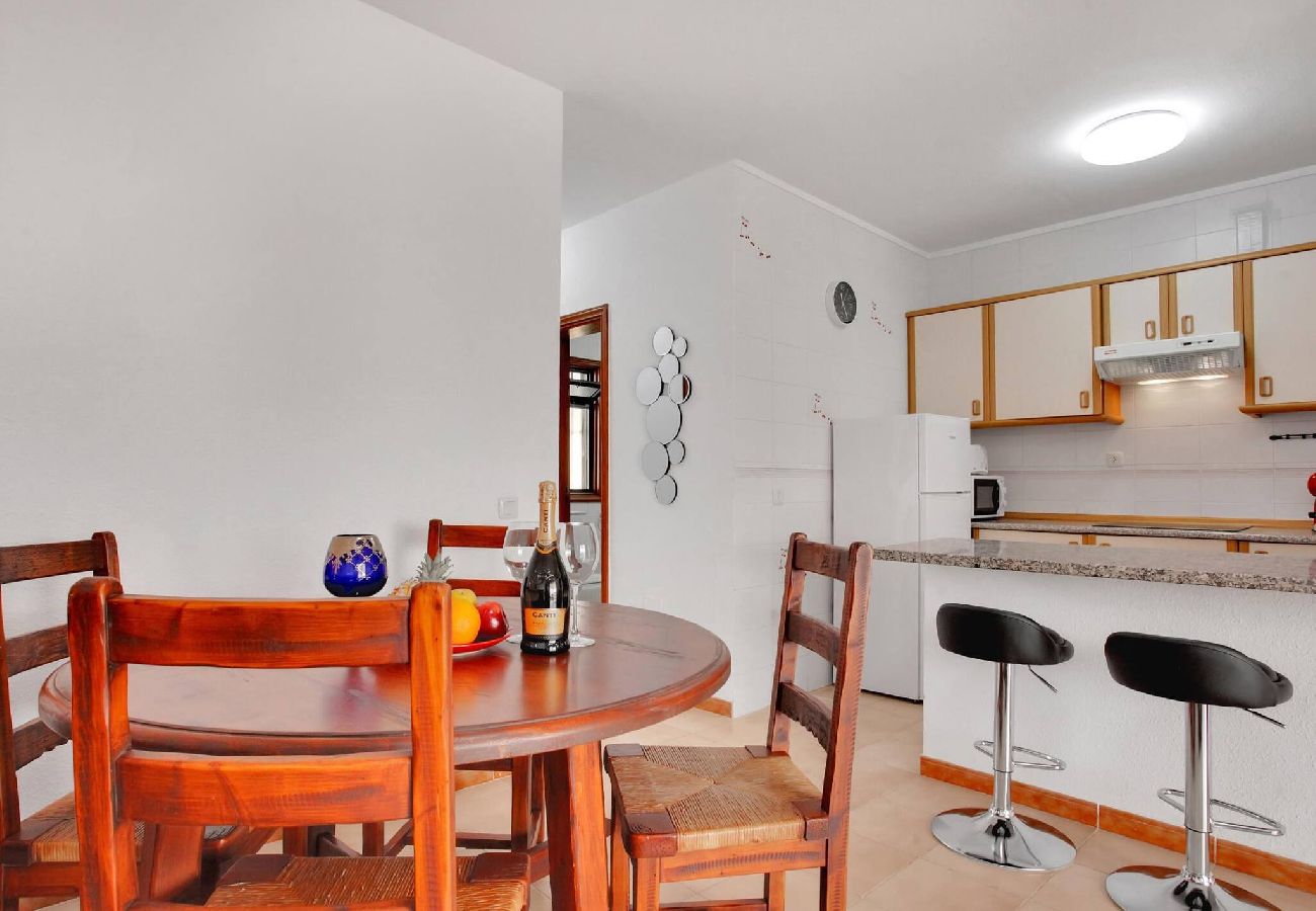 Apartamento en Arona - Superb Flat, Terrace 20m, 2Rooms, Pool, Wi Fi 