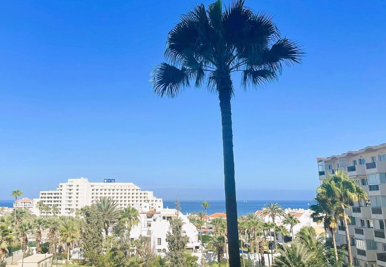 Estudio en Playa de Las Americas - Wonderful Holidays, Ocean View, Close to the Beach 