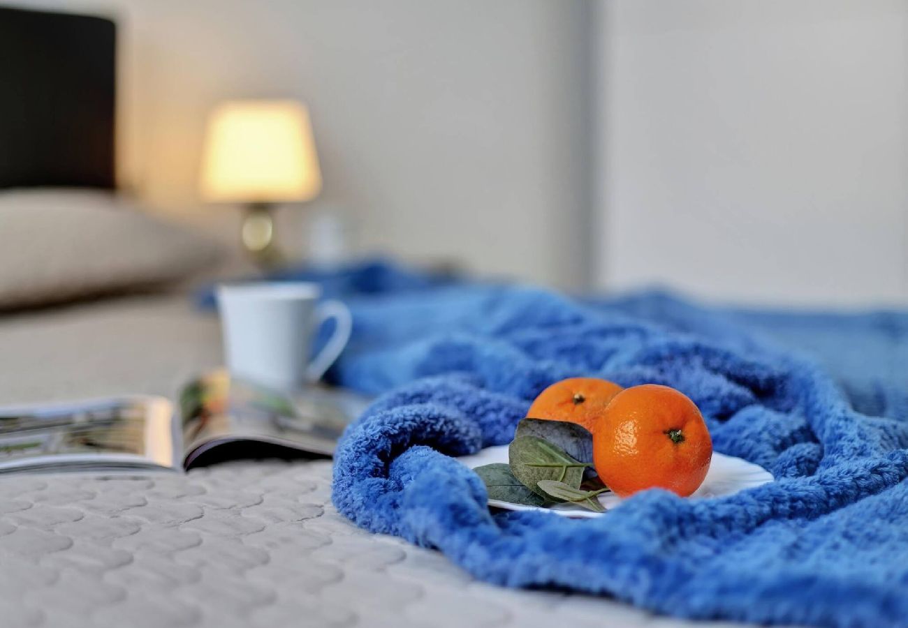 Apartamento en Puerto de Santiago - The Little Square Apt, Los Gigantes, Terrace, WiFi