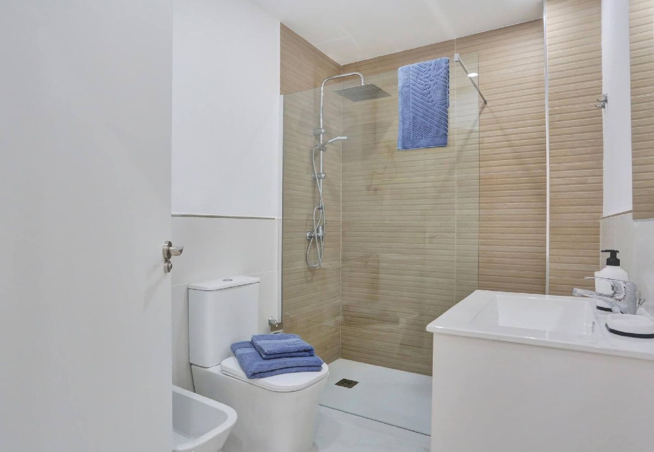 Apartamento en Puerto de Santiago - The Little Square Apt, Los Gigantes, Terrace, WiFi