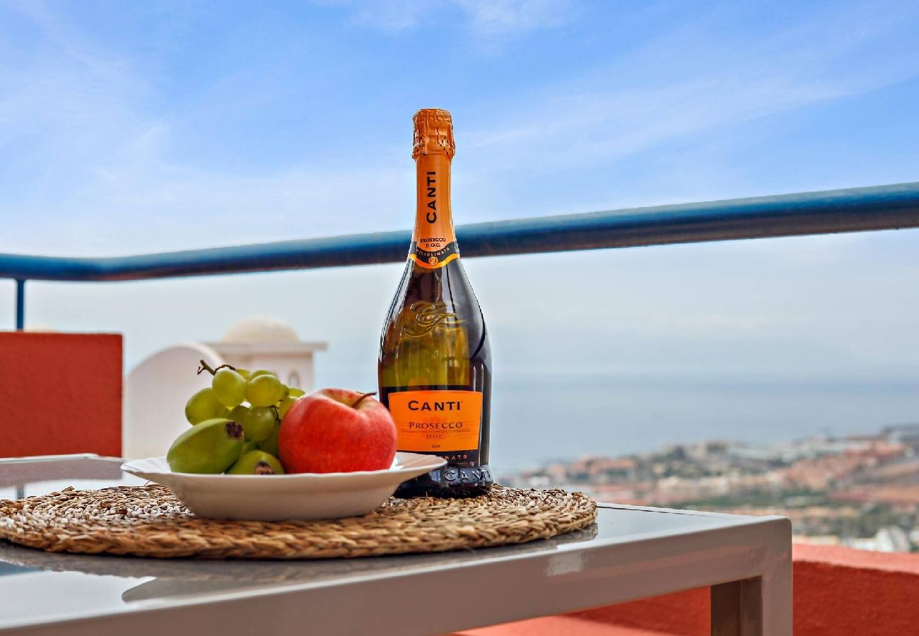 Apartamento en Costa Adeje - Best Apartment, Huge Terrace Overlooking The Coast 
