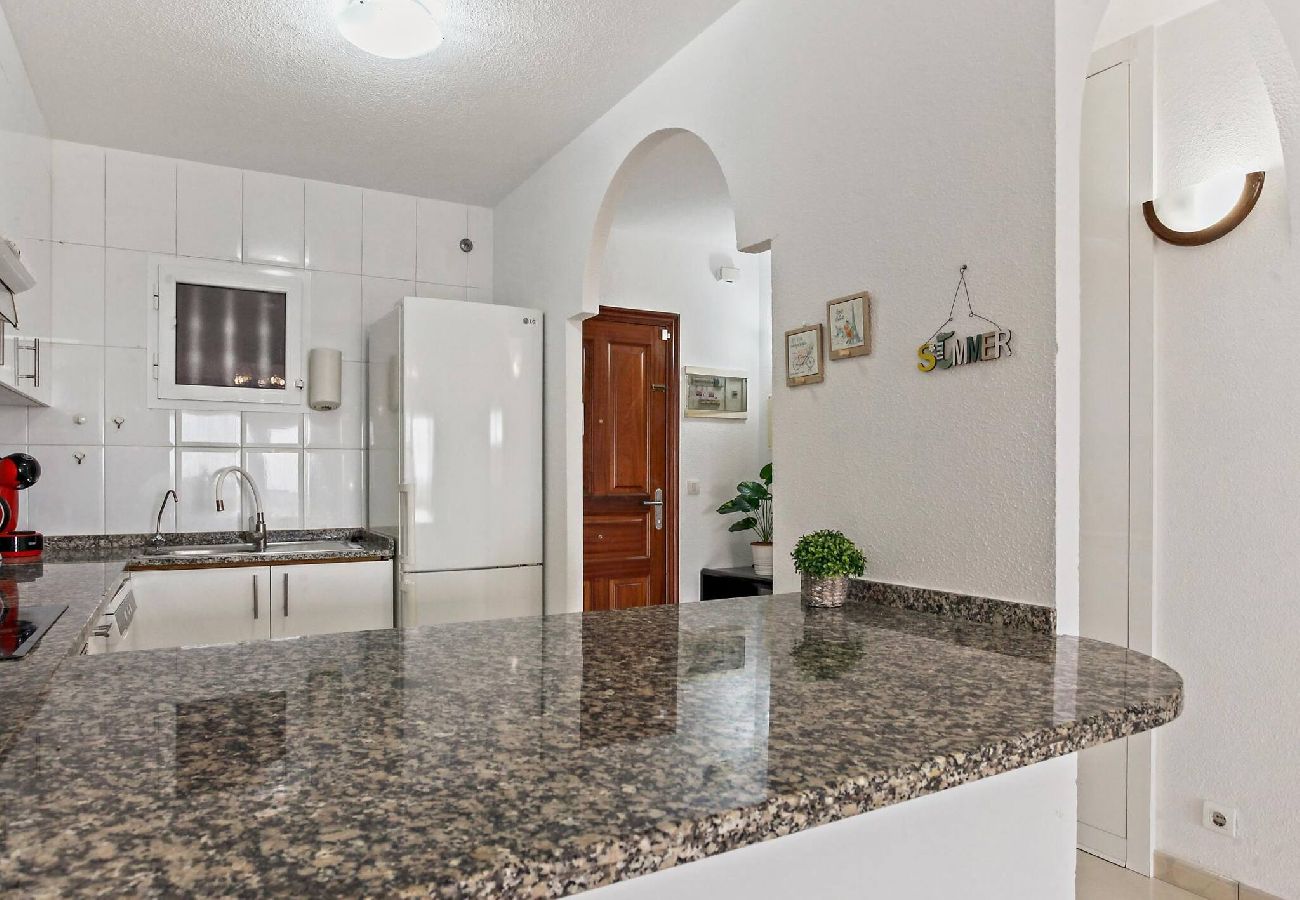 Apartamento en Costa Adeje - Best Apartment, Huge Terrace Overlooking The Coast 