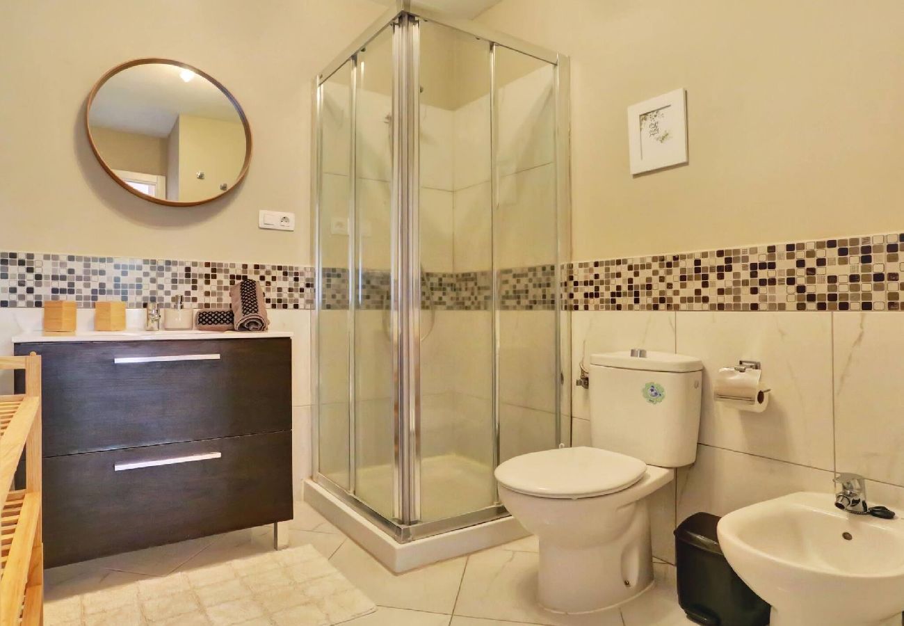 Apartamento en Los Cristianos - Relaxing 1 bed, Los Cristianos,Heated Pool,Air Con 