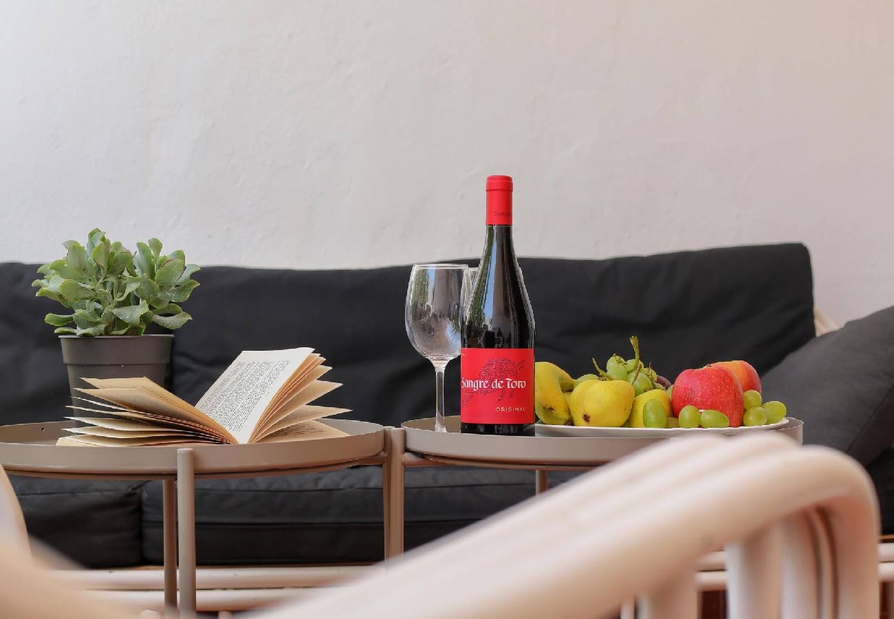 Apartamento en Los Cristianos - Relaxing 1 bed, Los Cristianos,Heated Pool,Air Con 