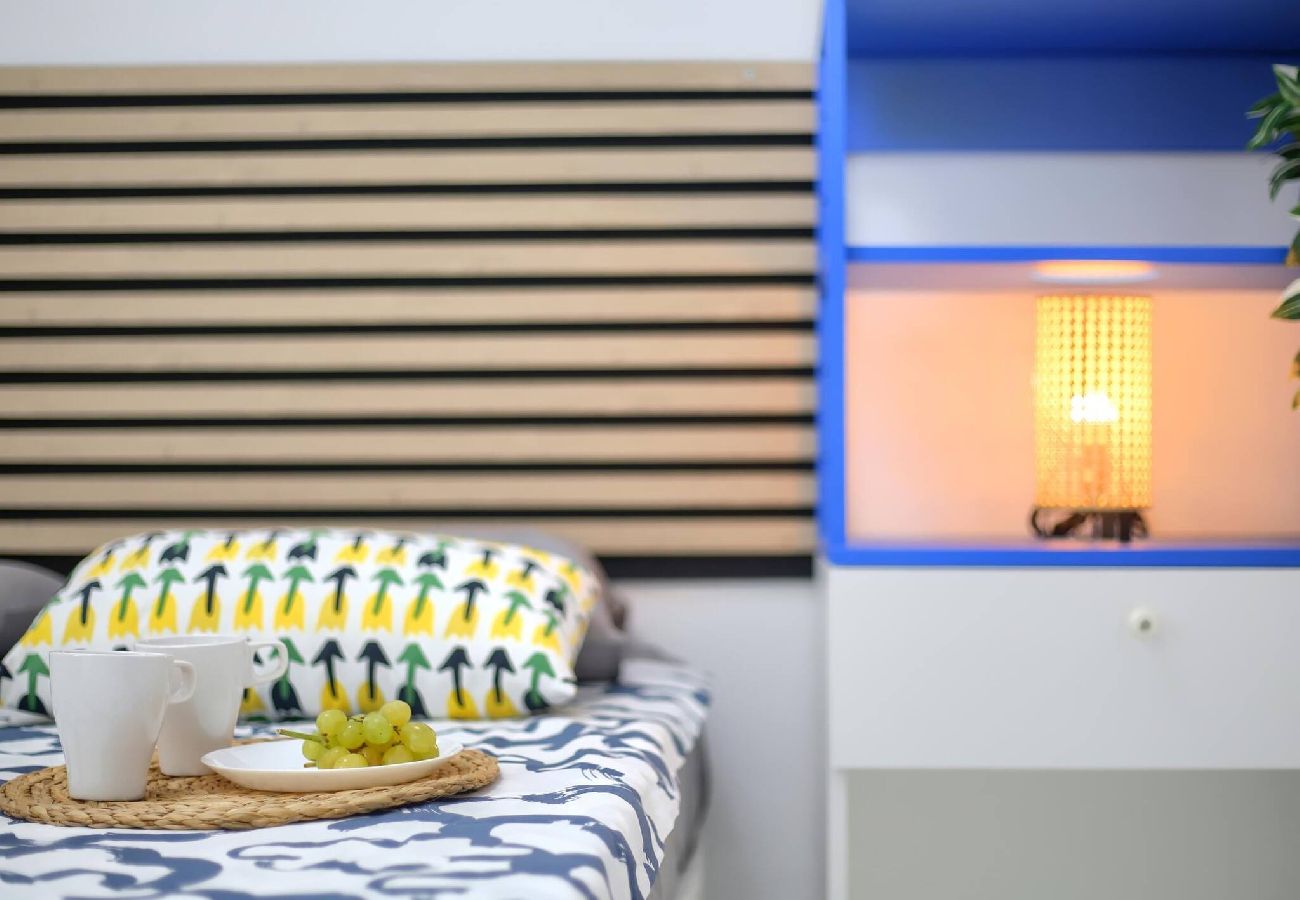 Estudio en Costa del Silencio - Parrot Paradise Studio, WiFi, Smart Tv, Pool 