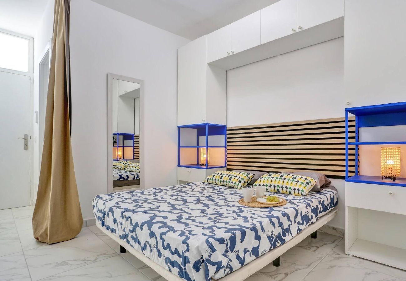 Estudio en Costa del Silencio - Parrot Paradise Studio, WiFi, Smart Tv, Pool 