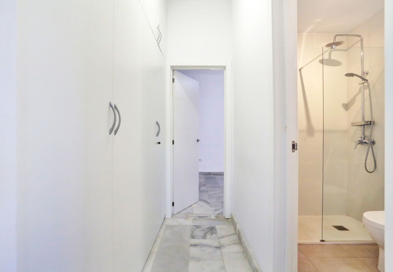 Apartamento en Acantilados de Los Gigantes - Cliffstone Apartment, Los Gigantes, Heated Pool