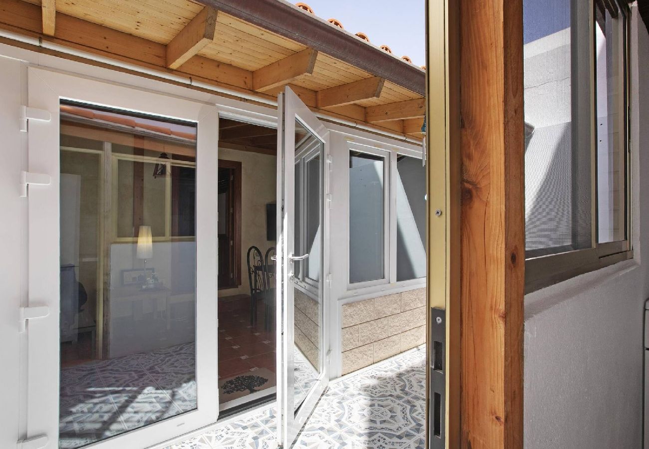 Casa rural en San Miguel - El Majuelo Typical House, 2 Rooms, Fiber, Solarium 