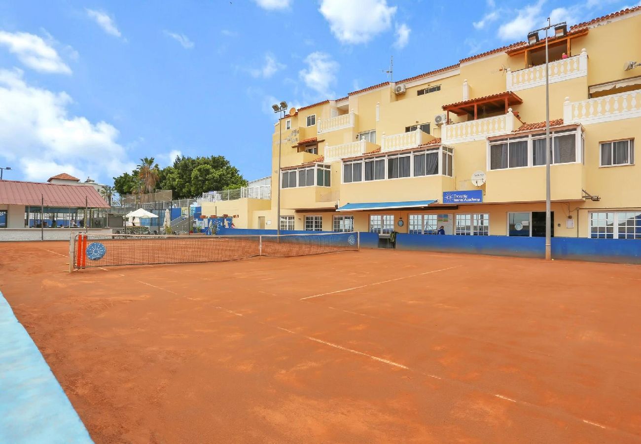 Apartamento en Arona - Little Gem, Panoramic Balcony, Pool, Wifi 