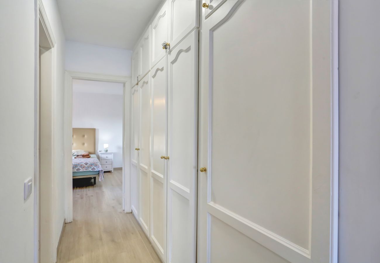 Apartamento en Arona - Atlantic Breeze, Terrace, Pool, Fast Wifi 