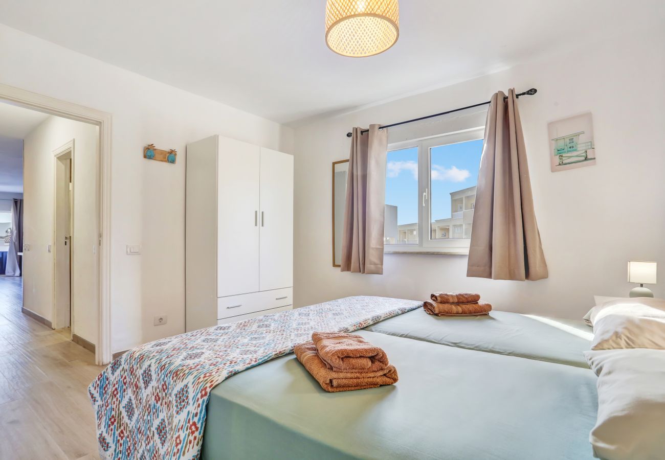 Apartamento en Arona - Atlantic Breeze, Terrace, Pool, Fast Wifi 