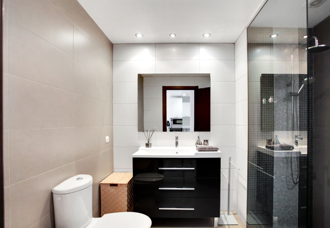 Apartamento en Palm - Mar - Lovely Mocan, Pool, Fast Wi Fi
