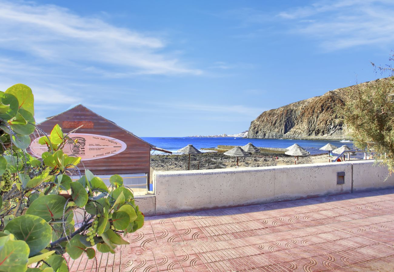 Apartamento en Palm - Mar - Lovely Mocan, Pool, Fast Wi Fi