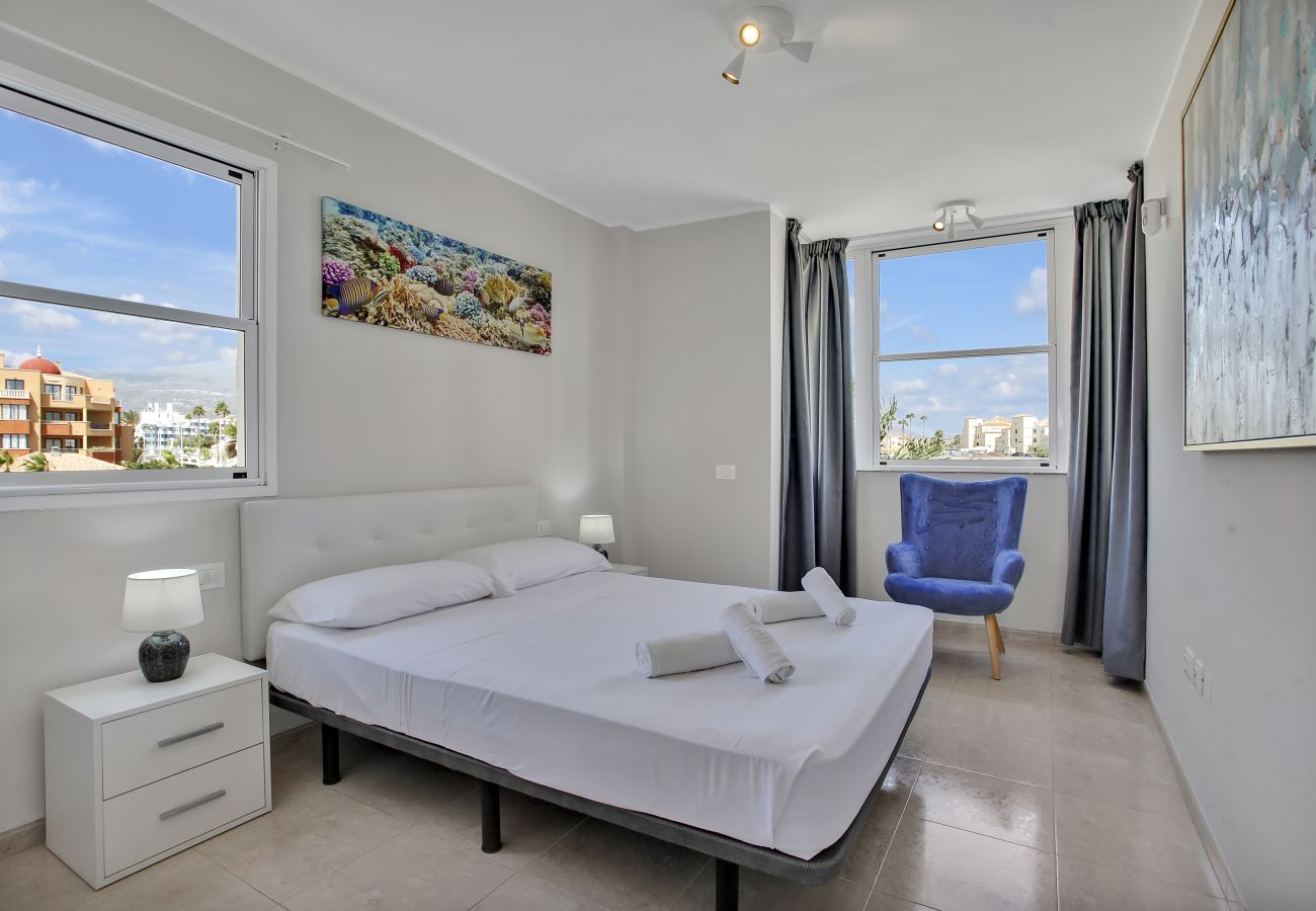 Apartamento en San Miguel de Abona - Sun And Green, Heated Pool, 3 Rooms, Air C