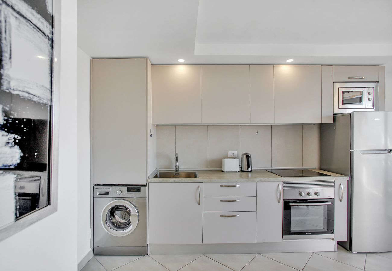Apartamento en Palm - Mar - Dream Holidays, Wonderful Ocean View,Fast Wi Fi