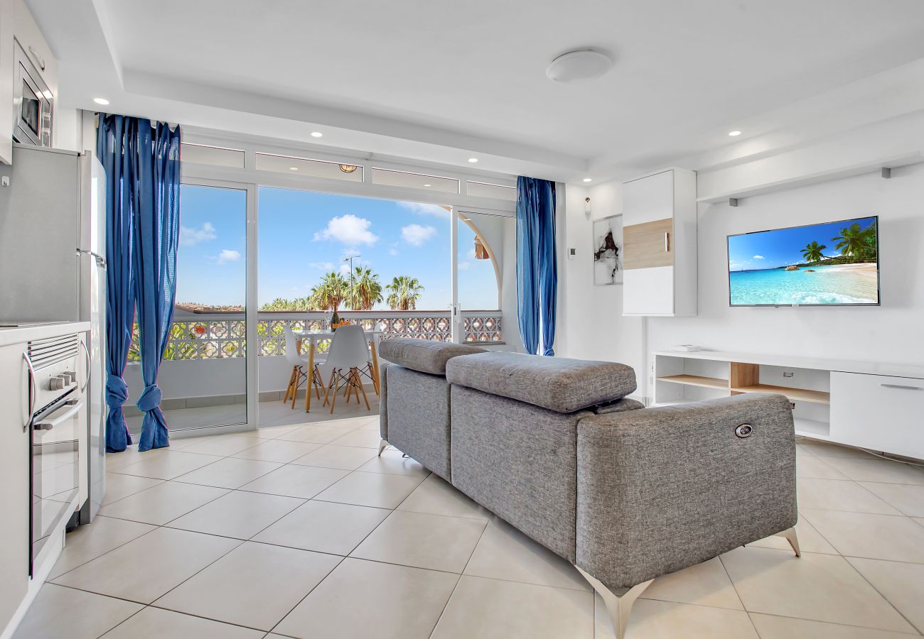 Apartamento en Palm - Mar - Dream Holidays, Wonderful Ocean View,Fast Wi Fi