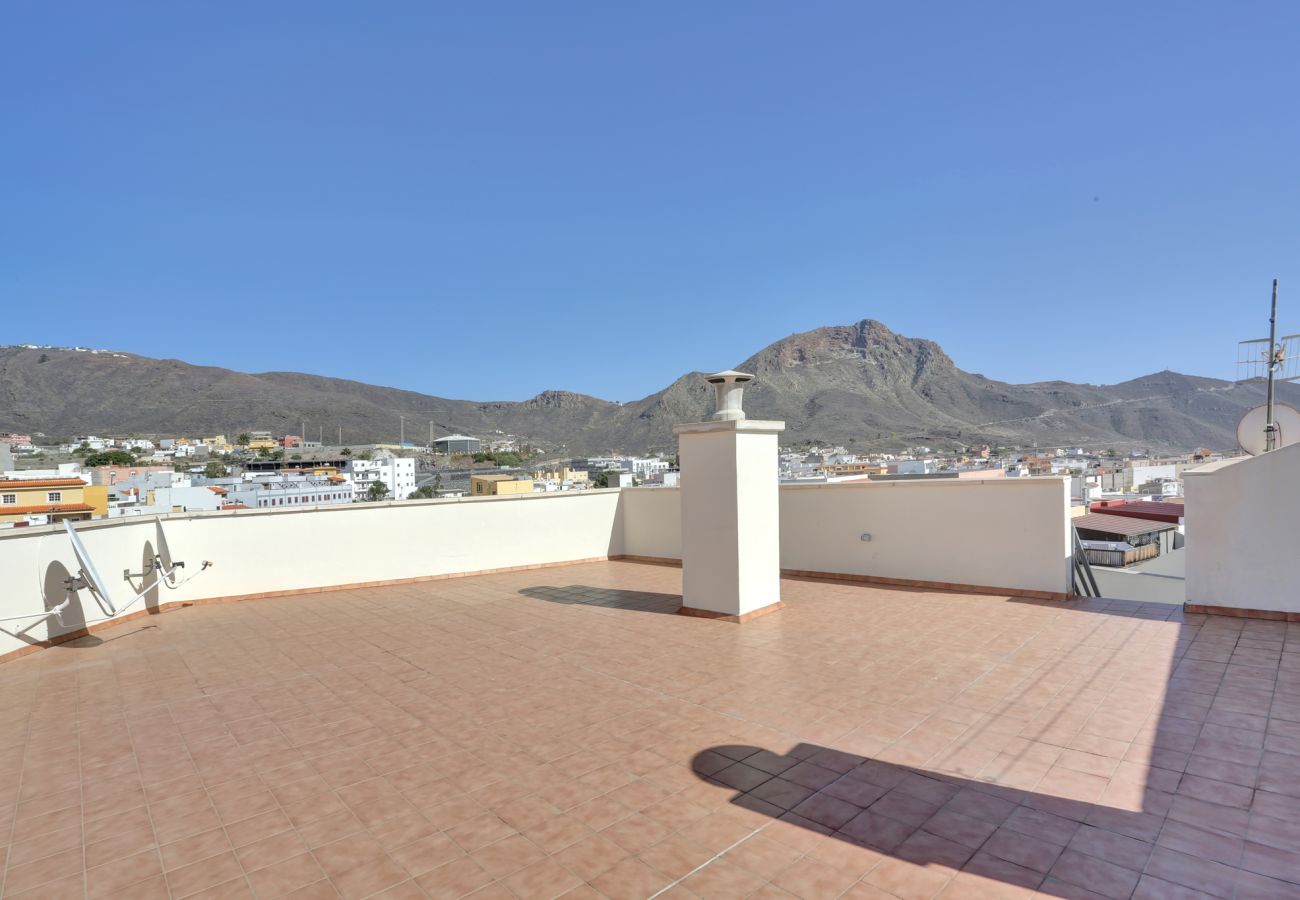 Apartamento en Arona - San Lorenzo Apt, 2Huge Terraces With View, Parking