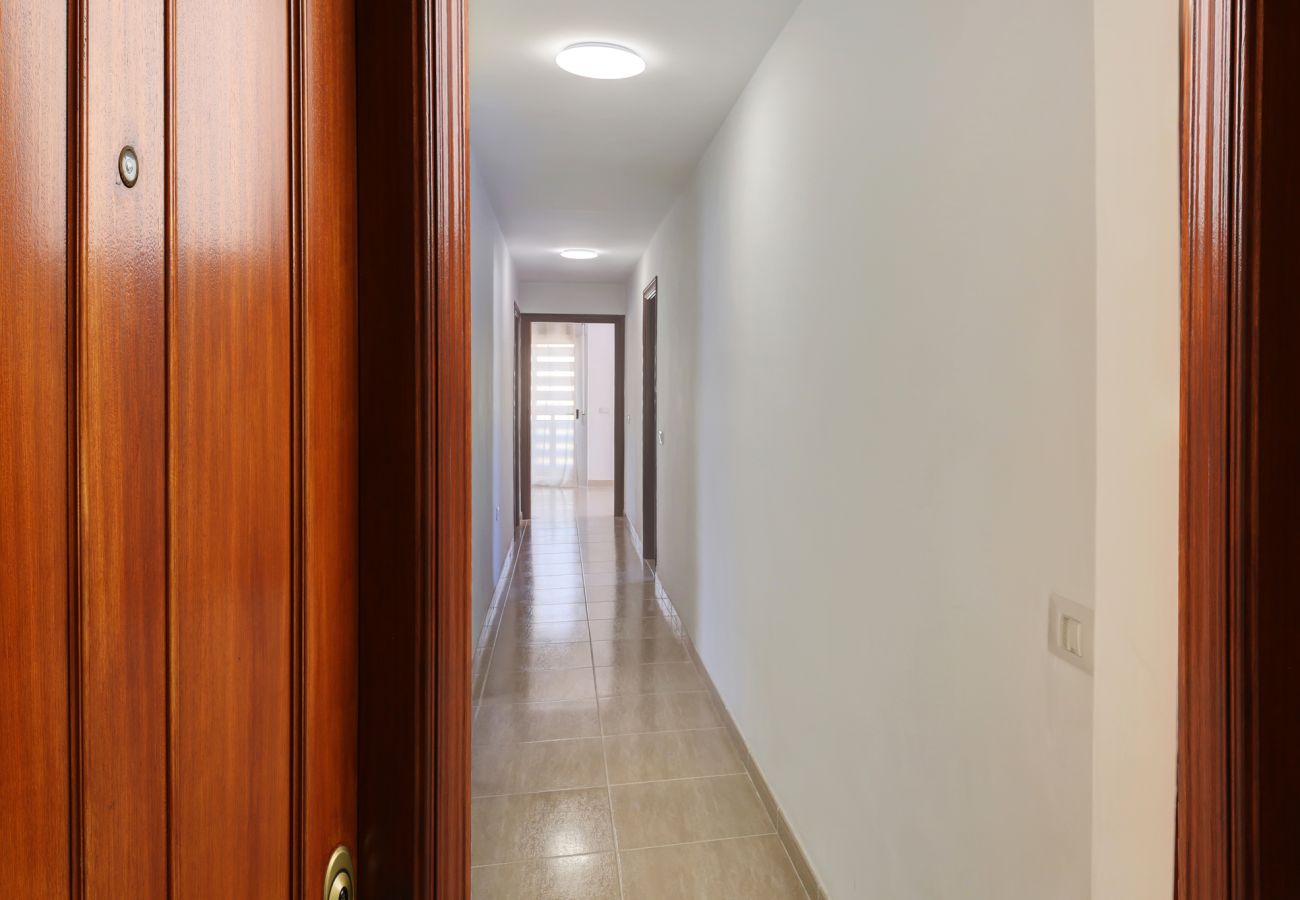 Apartamento en Arona - San Lorenzo Apt, 2Huge Terraces With View, Parking