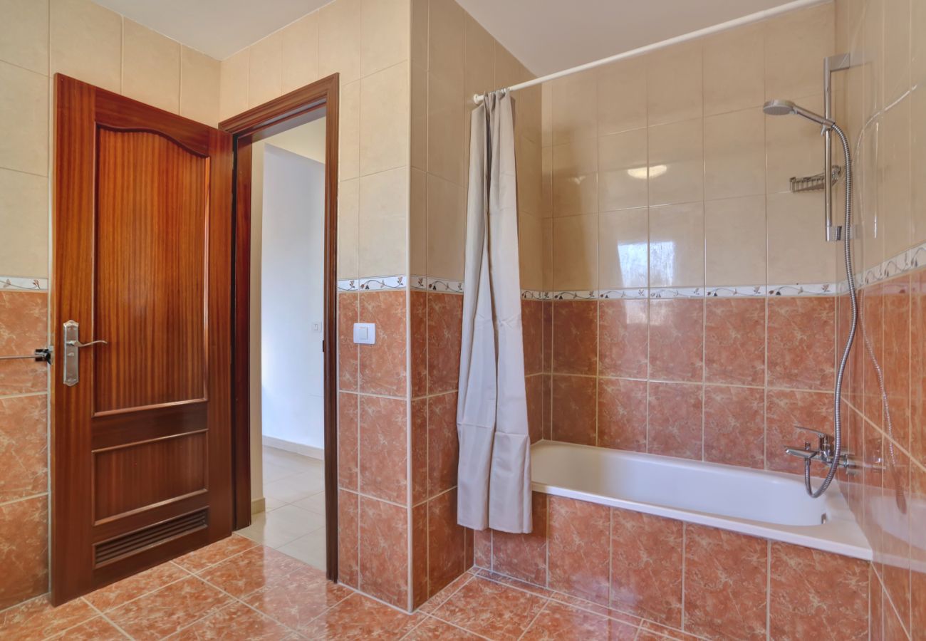 Apartamento en Arona - San Lorenzo Apt, 2Huge Terraces With View, Parking
