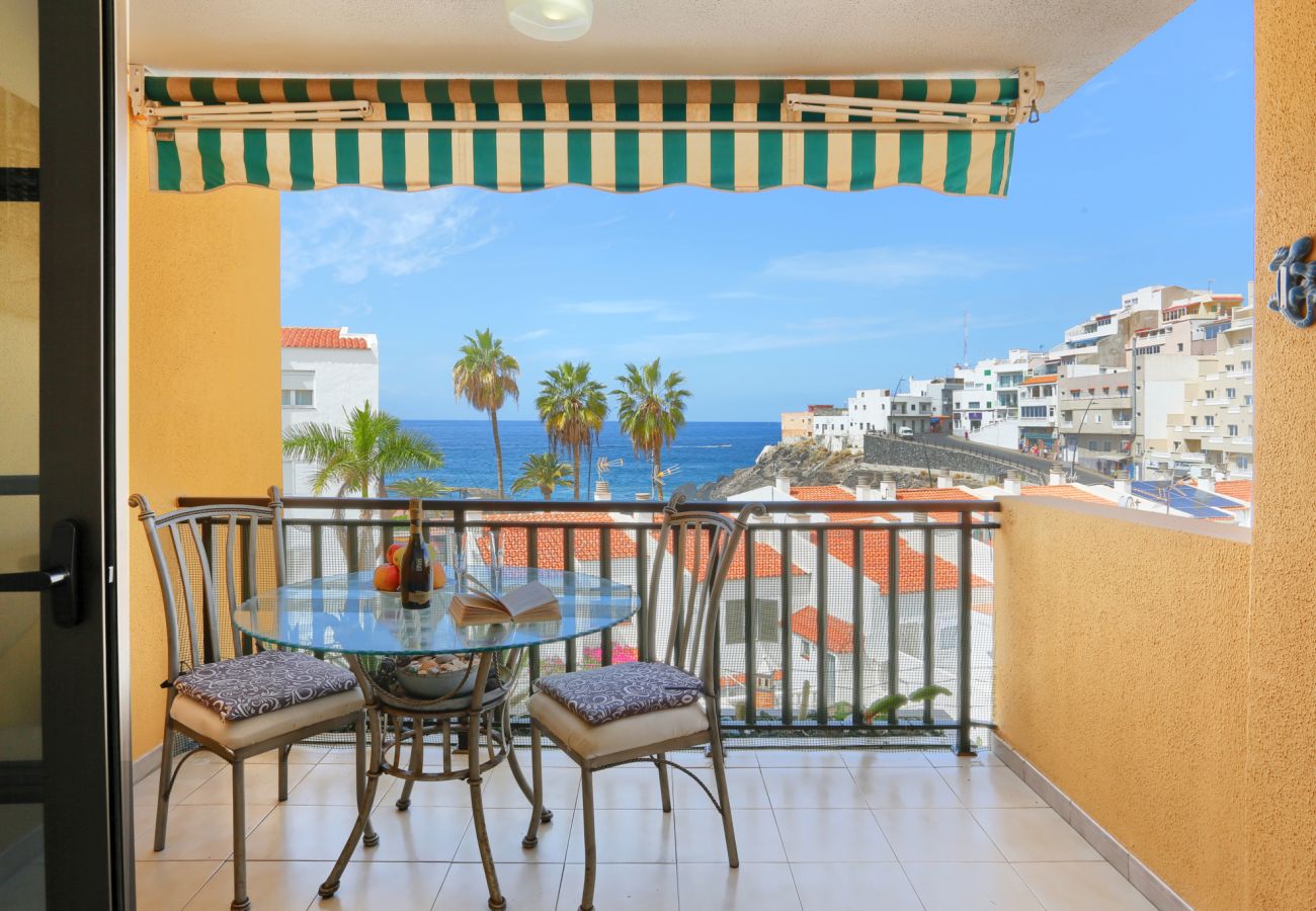 Apartamento en Puerto de Santiago - Easy Love, Ocean View Apartment, Los Gigantes