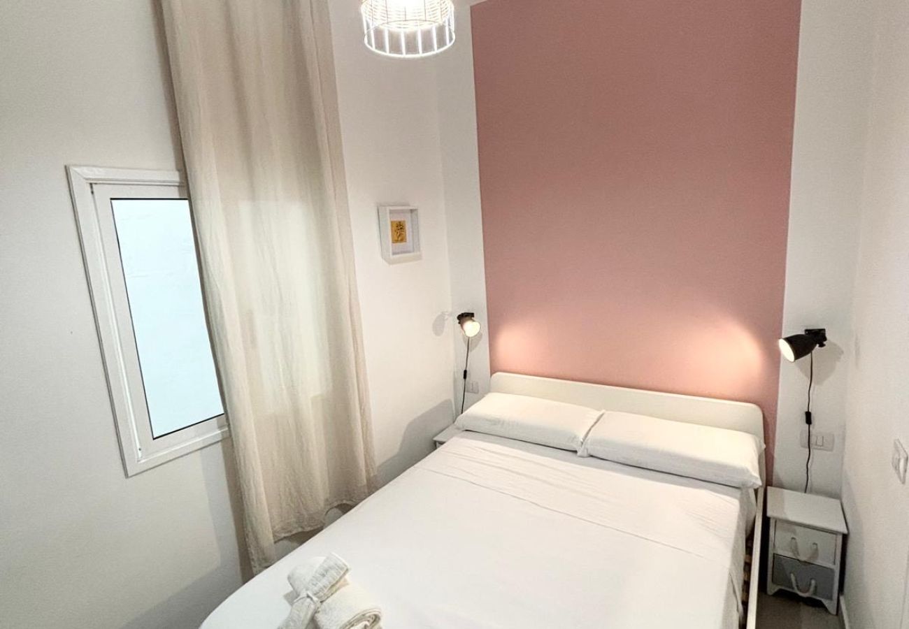 Apartment in Los Cristianos - Los Cristianos Town Center, 2 bedrooms, 170m beach